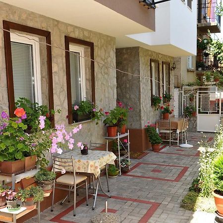 אוהריד Chanovi Apartments מראה חיצוני תמונה
